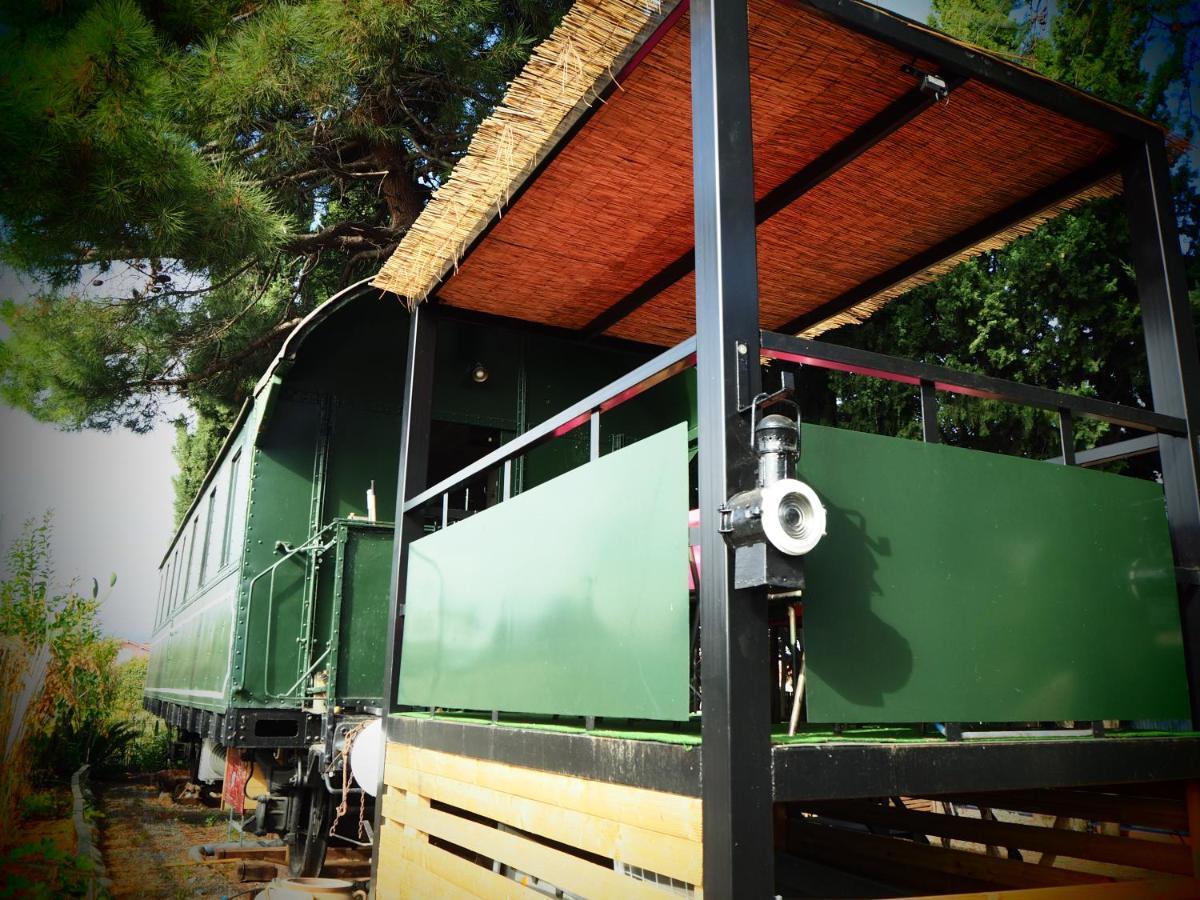 La Gare De Millas エクステリア 写真